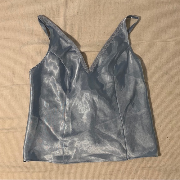 Beautiful Satin Blue Top - Picture 1 of 1